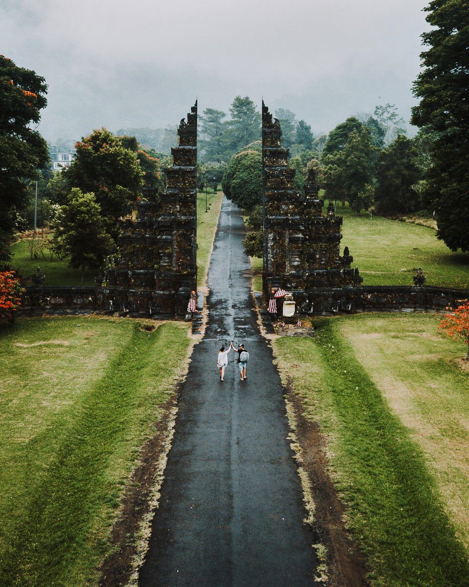 Canggu-Porte-Handara-Indonesie-Alex-MJ