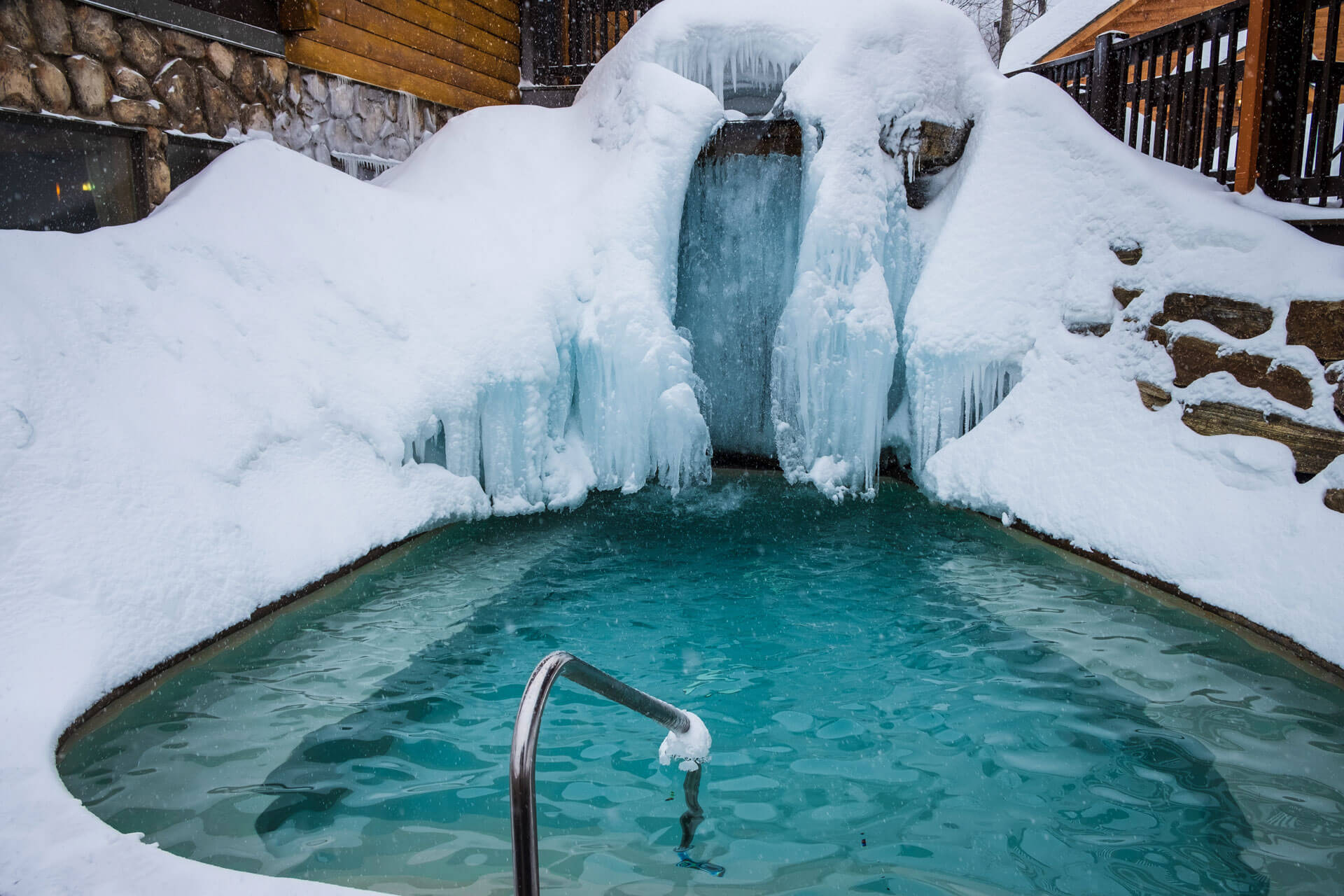 bains-chutes-natureau-spa