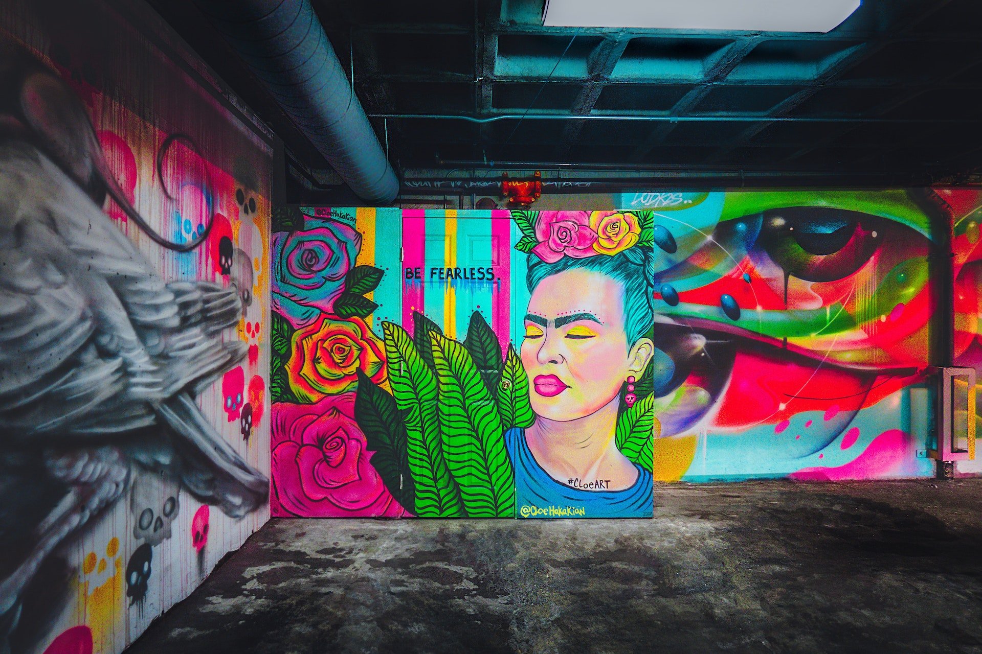 frida-kahlo-joshua-coleman-unsplash