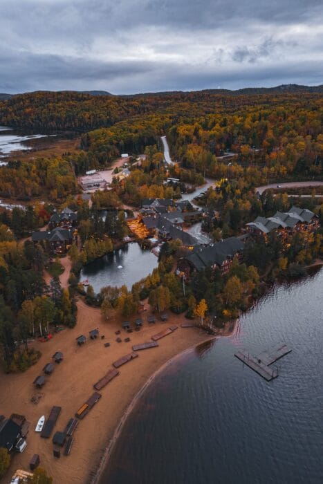 auberge-lac-taureau-plage-escapade-amoureux