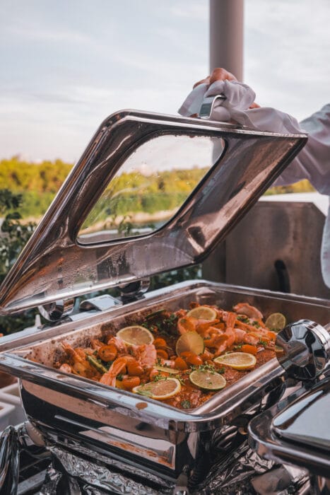 saumon-crevettes-bbq-arome-hilton