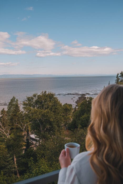 auberge-pointe-vue-balcon