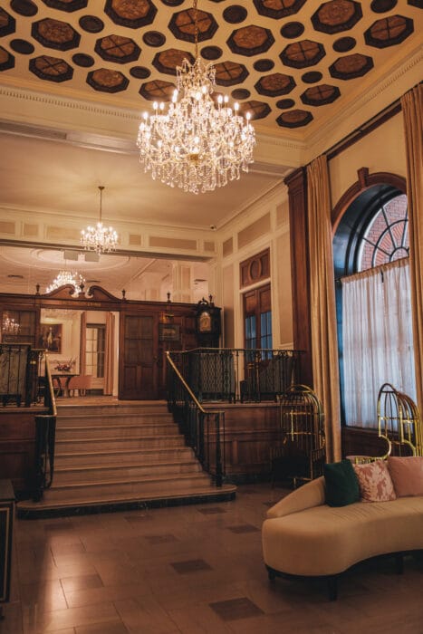 lord-nelson-hotel-lobby