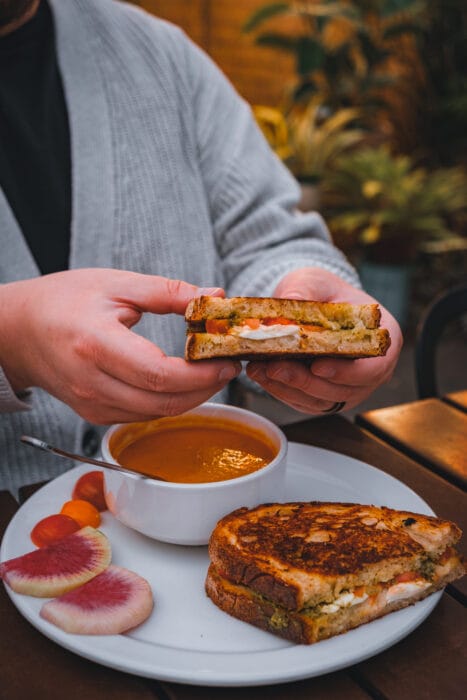 rose-drummond-cafe-sandwich