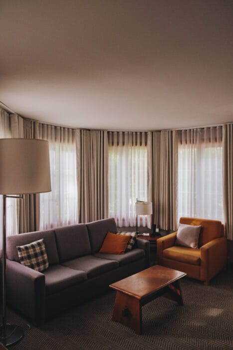 lodge-tremblant-salon