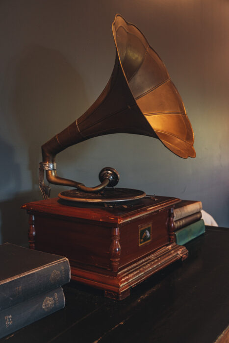maison-obrien-grammophone